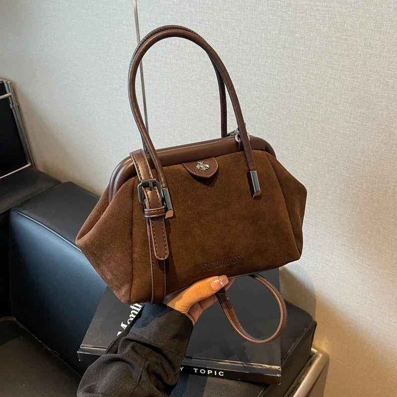 Matte Retro Bag for Women Autumn and Winter 2024 New Fashion Niche Design Crossbody Bag for Women Clip on Handbag Женская Сумка