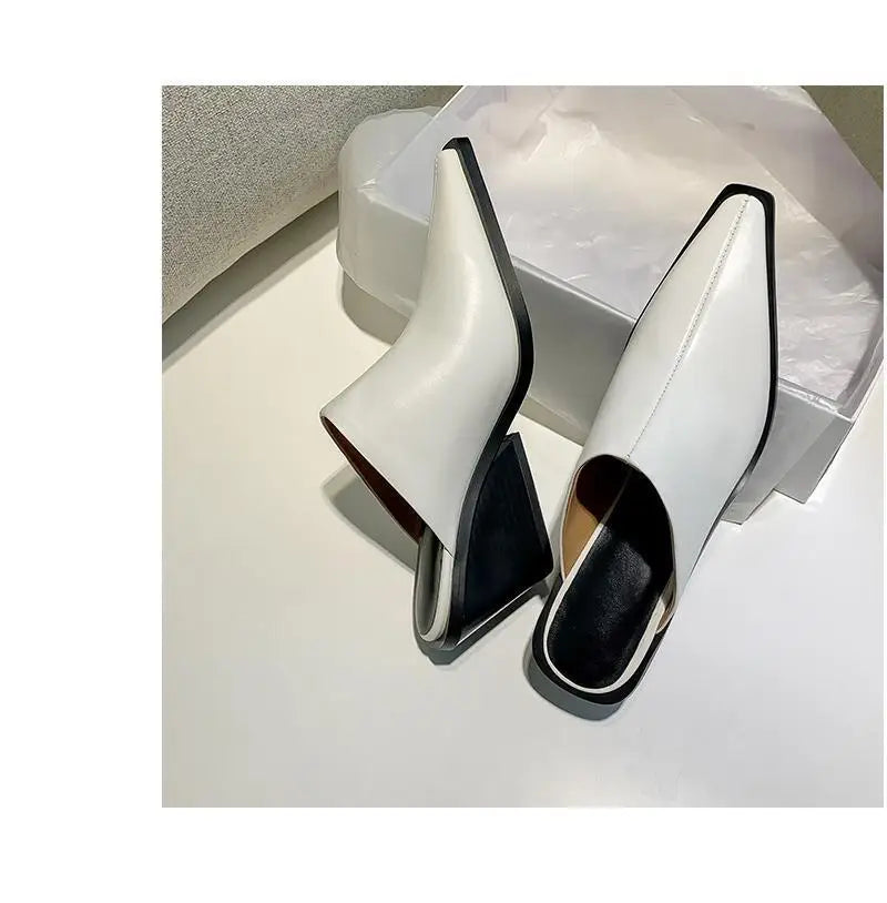 Shoes Woman's Slippers Loafers Luxury Slides Female Mule Cover Toe Square heel On A Wedge Heeled Mules Low 2024 Designer Block