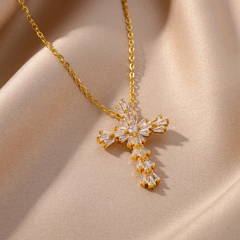 Luxury Zirconia Cross Pendant