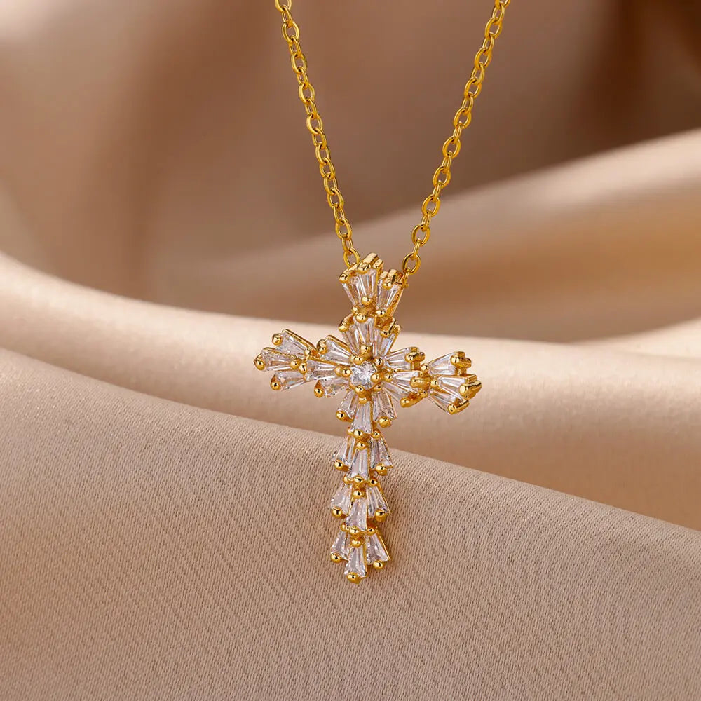 Luxury Zirconia Cross Pendant