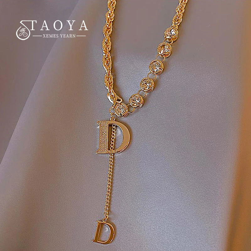 Korean classic D Letter Pendant Gold Color