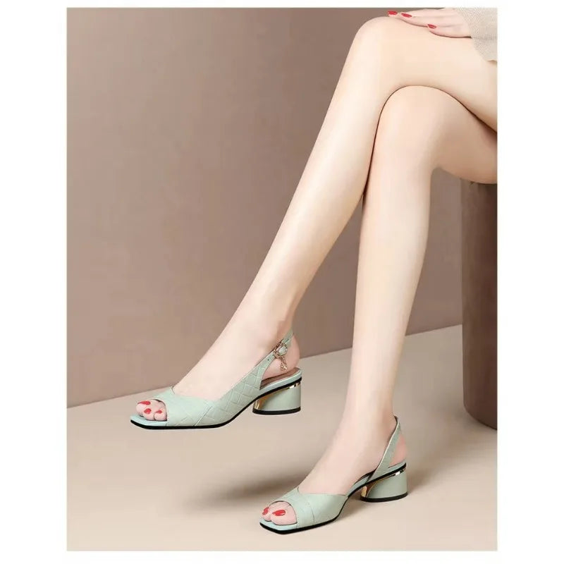 Plastic Sandals Luxury Women's Shoes Platform Dress Designer Woman Low Heel 2024 Elegant Heels Comfortable Coonfort Heeled