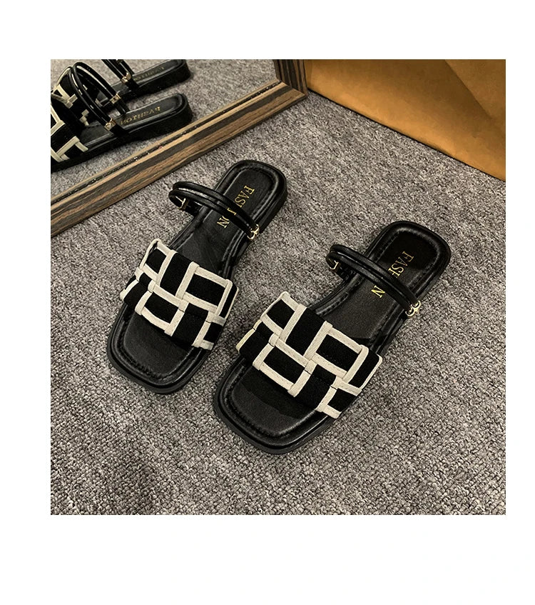 New Trend Summer Flats Women Slippers Casual Shoes Open Toe Flip-flops Designer Dress Sandals Beach Fad Ladies Shoes Slides